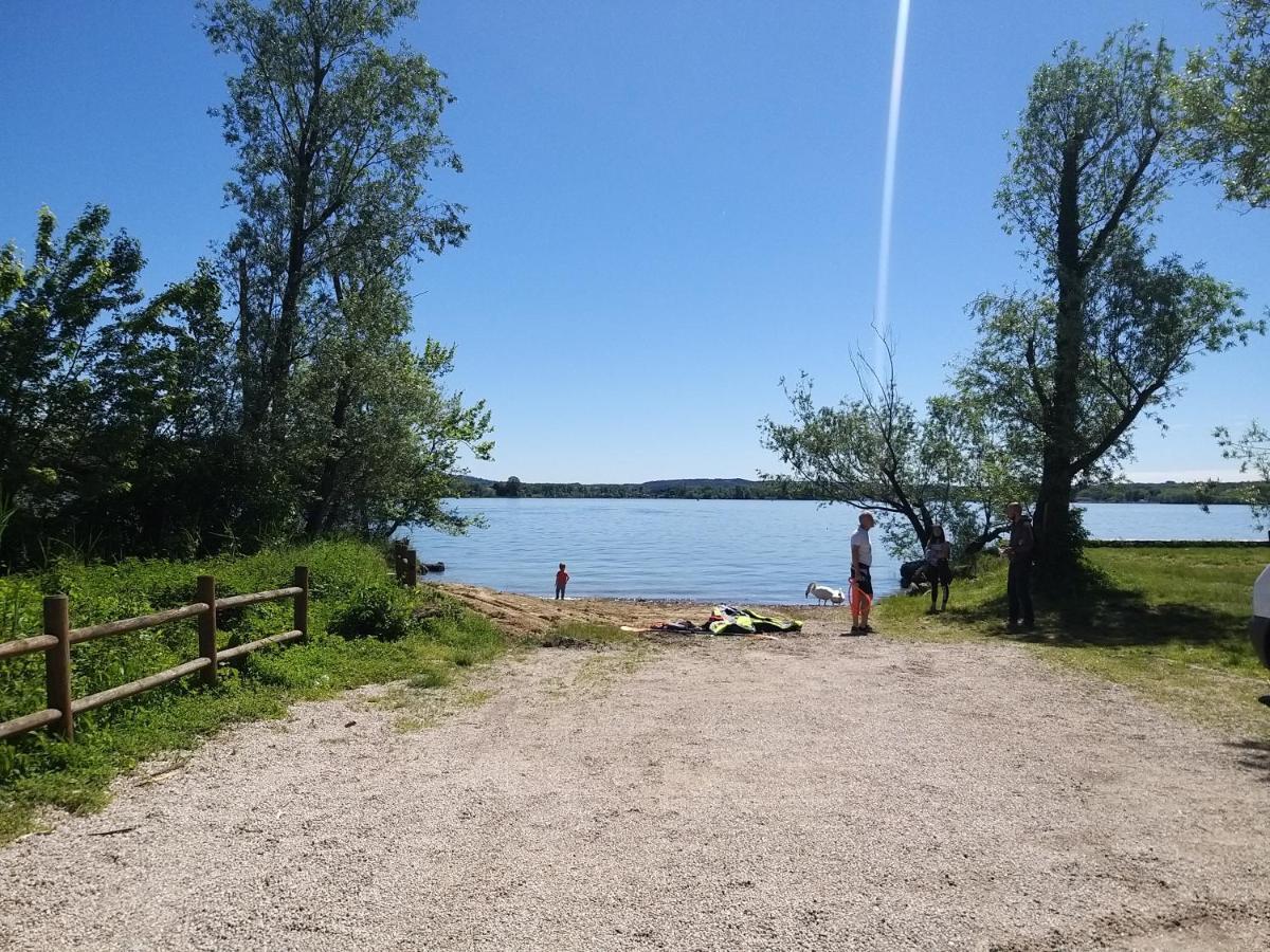 Ritratto Sul Lago Dormelletto Luaran gambar
