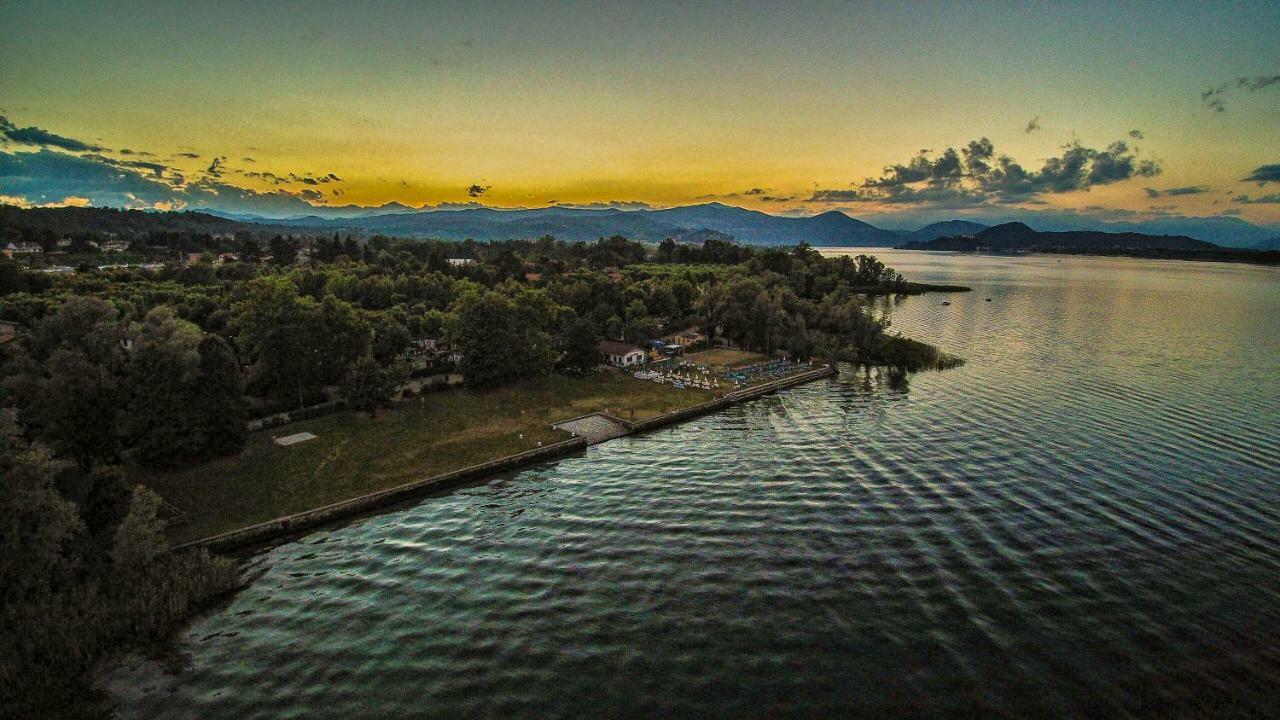 Ritratto Sul Lago Dormelletto Luaran gambar